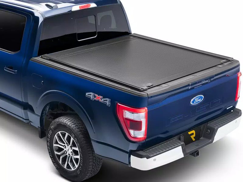 Load image into Gallery viewer, RetraxONE XR Manual Retractable Tonneau Cover w/ T-Slot Rails