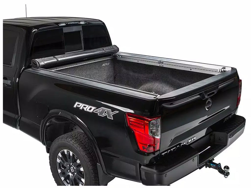 Chargez l&#39;image dans la visionneuse de la galerie, Access TonnoSport Soft Roll Up Tonneau Cover

